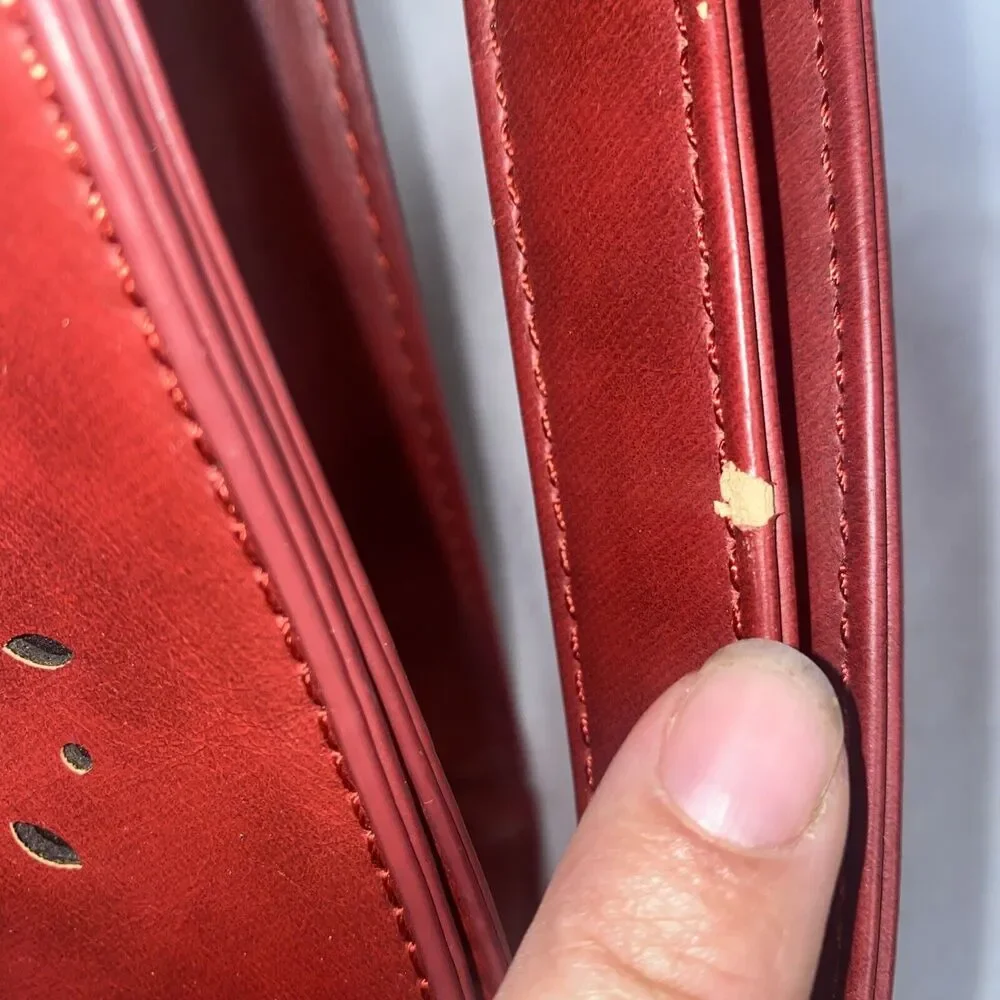 Ecosusi Vegan Leather Briefcase Padded Laptop Messenger purse Bag Red Office